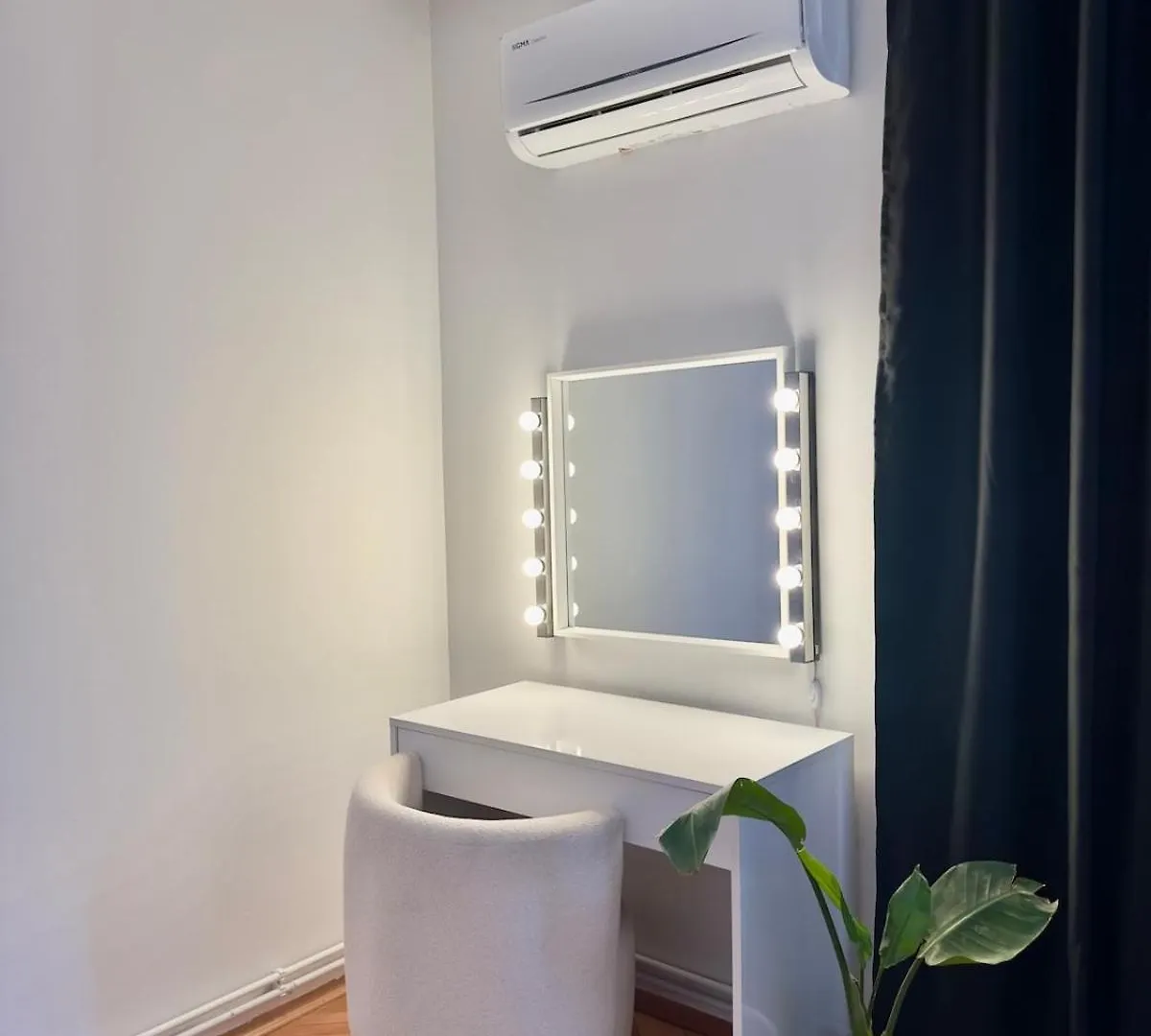 Deluxe Duplex In City Center With 210 Degrees Bosphorus Viewed Istanbul
