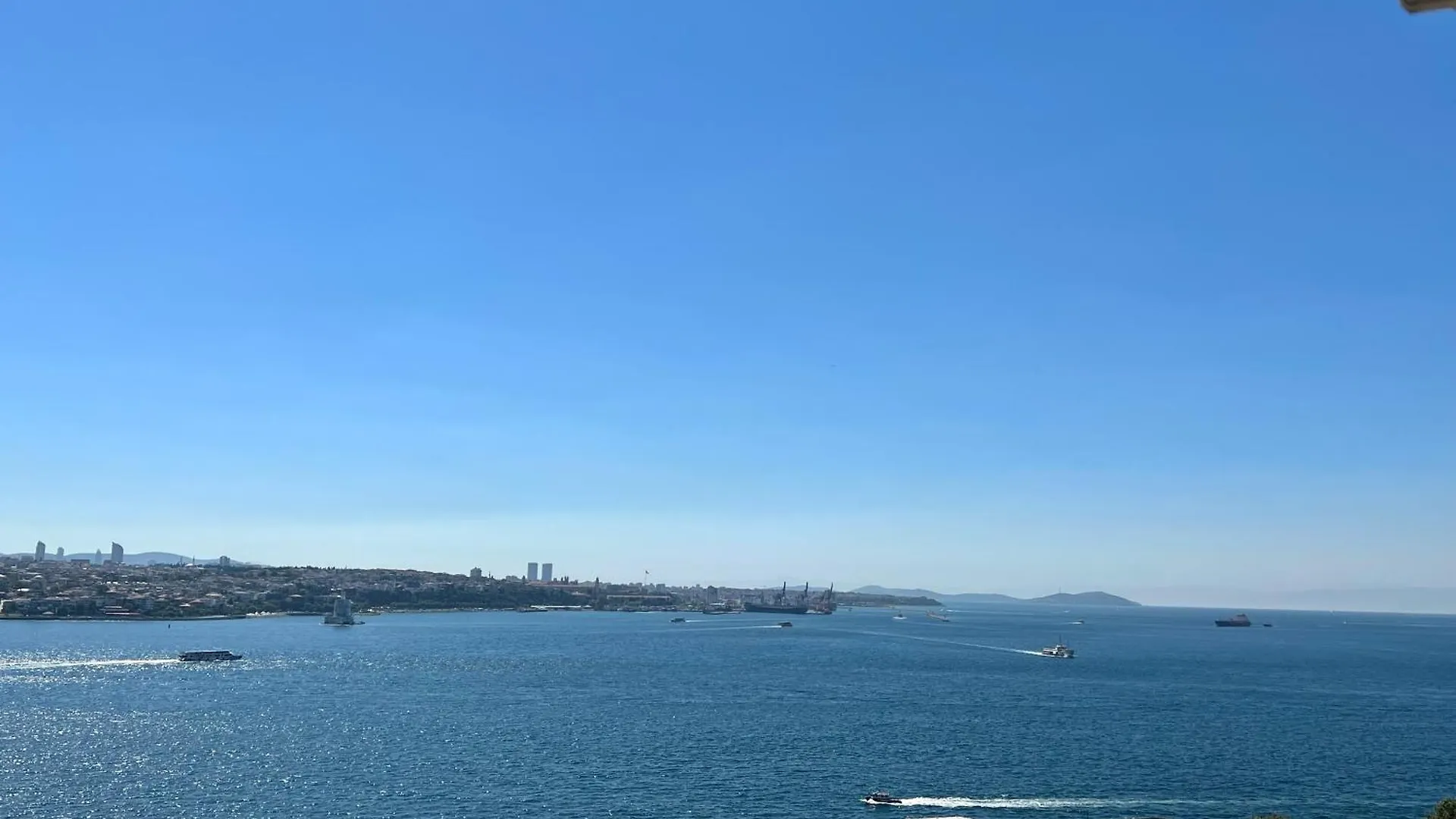 Deluxe Duplex In City Center With 210 Degrees Bosphorus Viewed Estambul Turquía